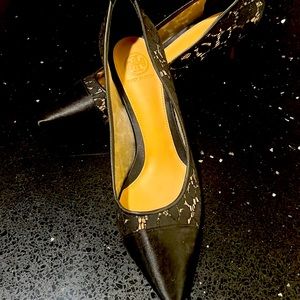 Tory Burch black satin and lace pumps never worn